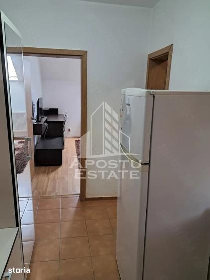 Garsonieră decomandată în Soarelui
