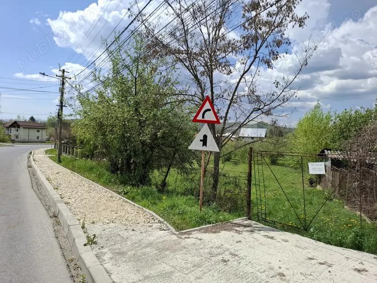 Teren de 1010 mp, în Central