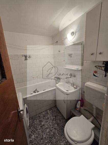 Apartament cu 2 camere decomandat în Crângași