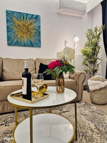 Apartament cu 2 camere semidecomandat, mobilat în Pipera