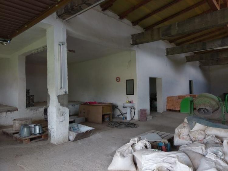 Spațiu industrial, de 500 mp, în Acâș