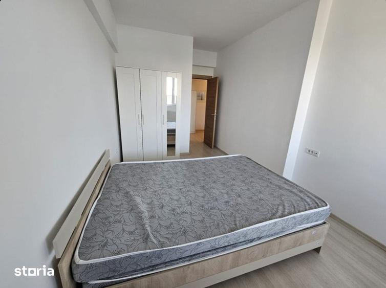 Apartament cu 2 camere semidecomandat, mobilat în Vitan