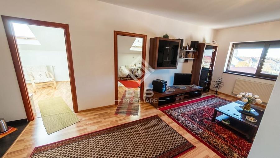 Apartament cu 3 camere decomandat în Central