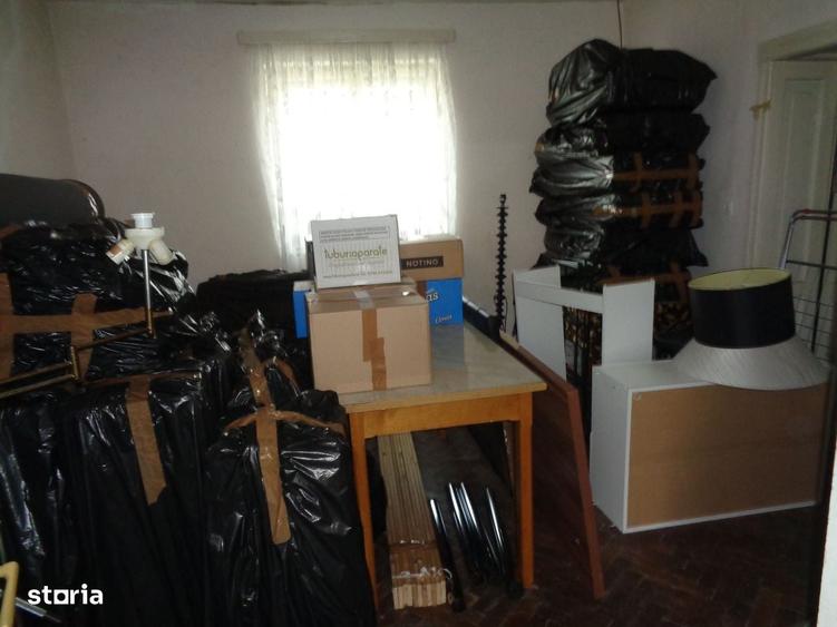 Casă cu 3 camere cu Teren 748 Mp în Central