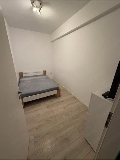 Inchiriez apartament 2 camere - 4