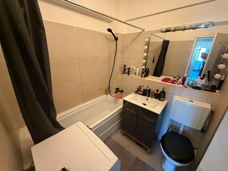 AP. 3 CAMERE + POD - BLOC NOU, MOBILAT, CENTRALA PROPRIE, COMISION 0% - 14