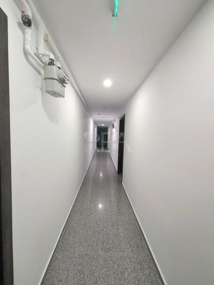 Apartament cu 4 camere semidecomandat în Sisești