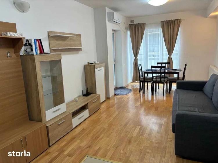 Apartament cu 2 camere decomandat în Titan