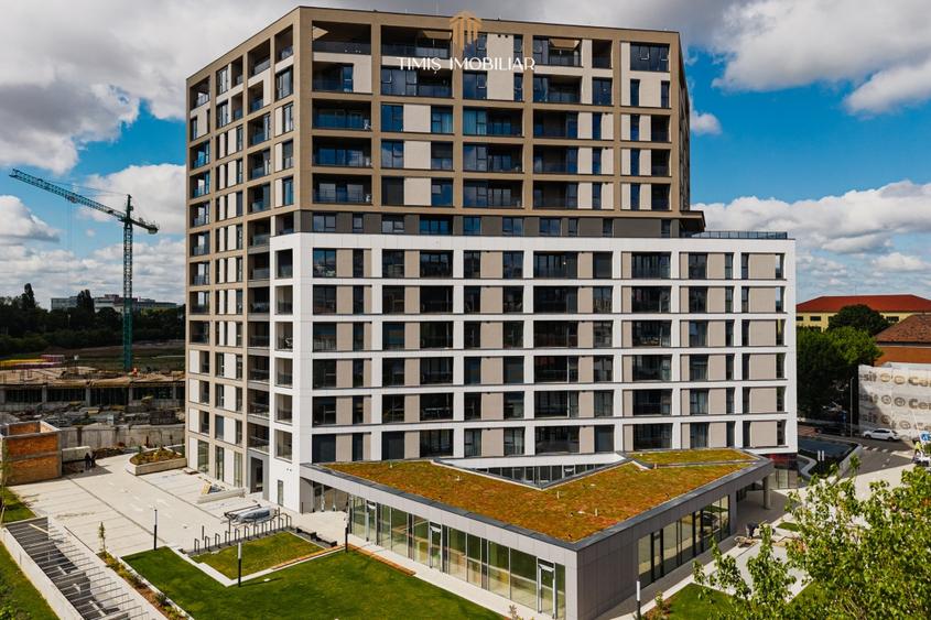 Spațiu comercial, de 53.599998474121 mp, în Central