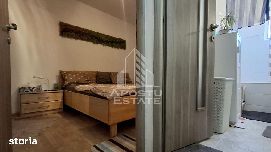 Apartament cu 2 camere semidecomandat în Micălaca