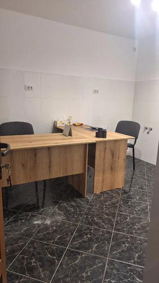 Spațiu comercial, de 16 mp, în Alexandru cel Bun