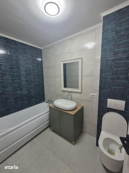 Apartament cu 2 camere semidecomandat în Ipotești