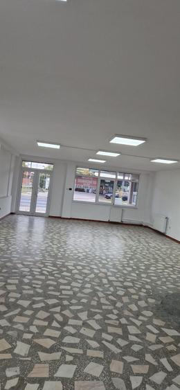 Spațiu comercial, de 100 mp, în Exterior Vest