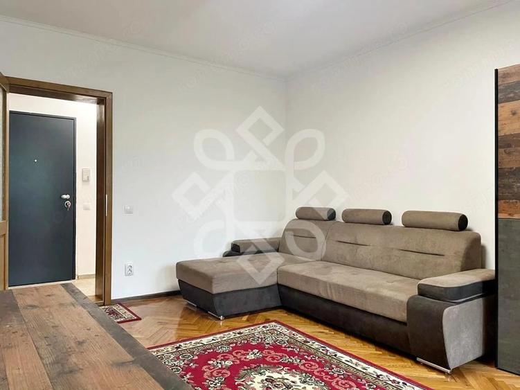 Apartament cu 2 camere semidecomandat în Rogerius