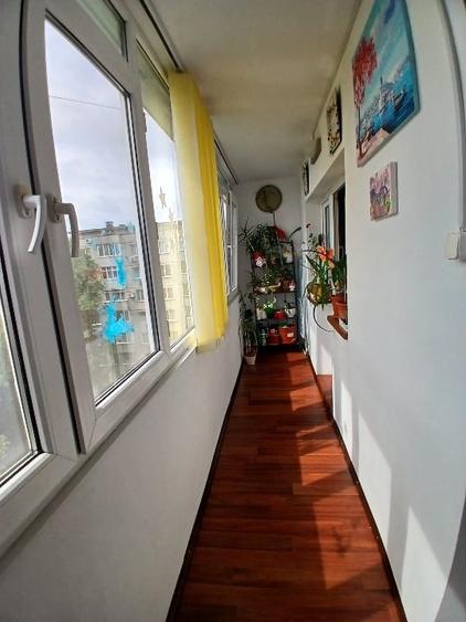 Apartament cu 4 camere decomandat, mobilat în Apărătorii Patriei