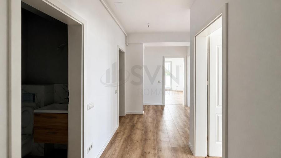 Apartament cu 3 camere decomandat în Sisești
