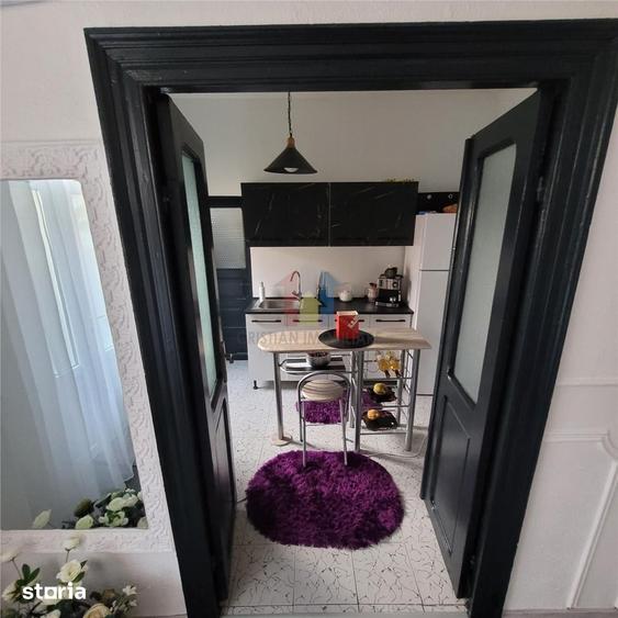 Casa 5 camere, suprafata teren 200 mp, zona Piata Saraca - 2