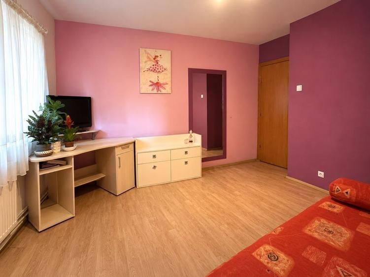 De vanzare apartament 2 camere, etaj 3 zona distrigaz - 5