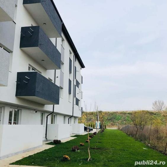 Apartament cu 2 camere semidecomandat în 1 Decembrie