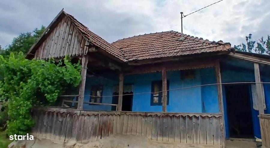 Casă cu 2 camere în Central