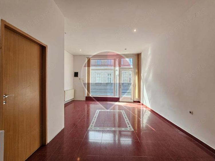 Spațiu comercial, de 70 mp, în Central