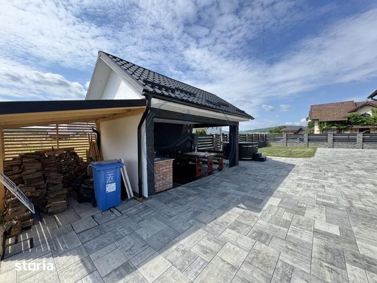 Casă cu 4 camere cu Teren 400 Mp în Nimigea