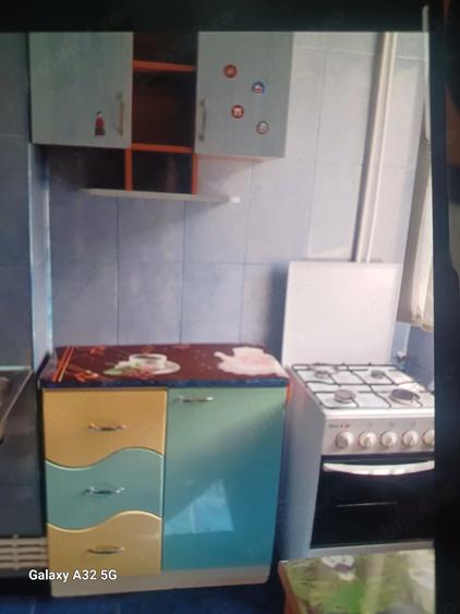 Garsonieră decomandată în Central
