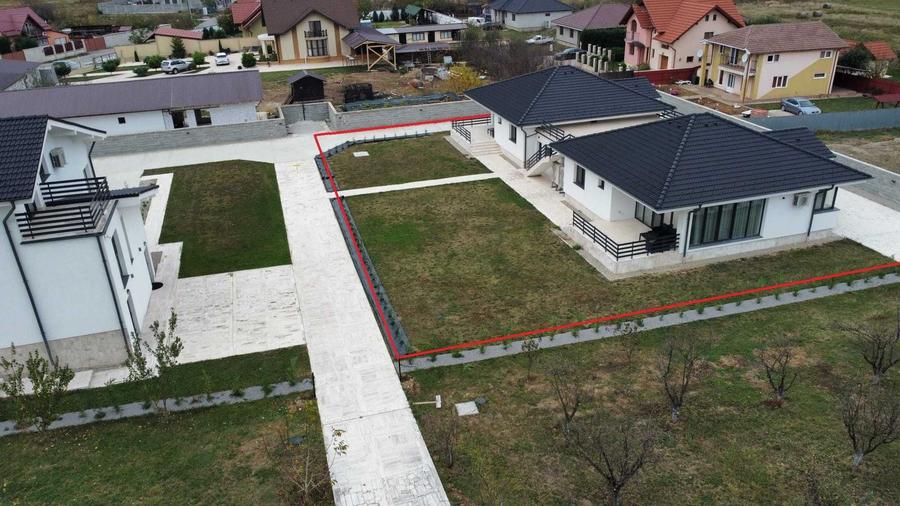 Casă cu 4 camere în Sânmartin