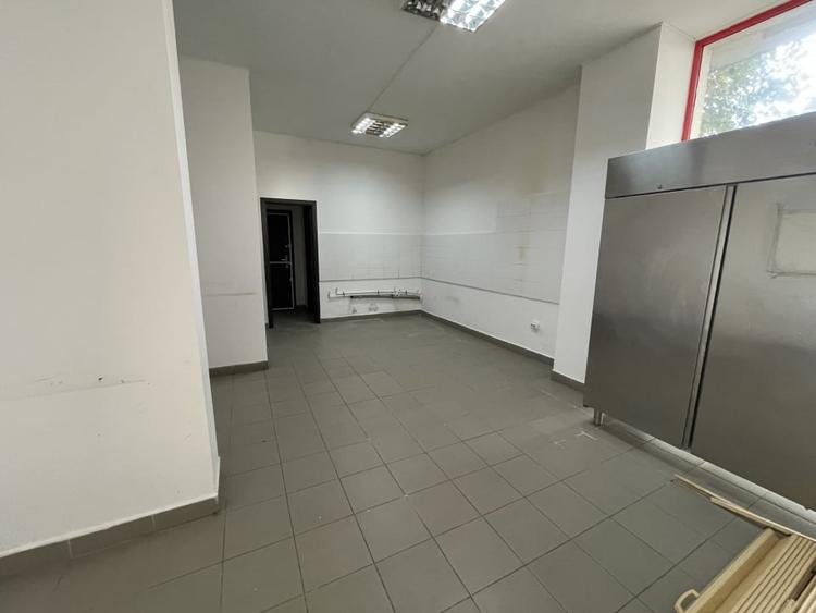 Spațiu comercial, de 50 mp, în Prelungirea Ghencea