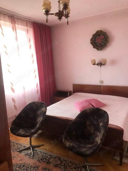 Apartament cu 3 camere în Ineu