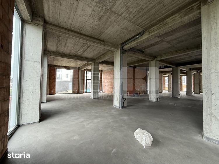 Spațiu comercial, de 550 mp, în Central