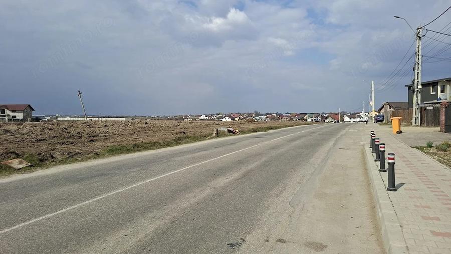 Teren de 489 mp, în Bradu
