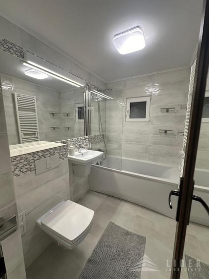 Apartament cu 3 camere decomandat, mobilat în Plopilor