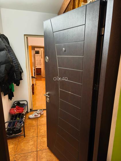 Apartament cu 2 camere semidecomandat în Exterior Vest