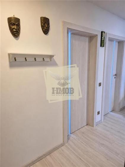 Apartament cu 3 camere decomandat, mobilat în Exterior Vest