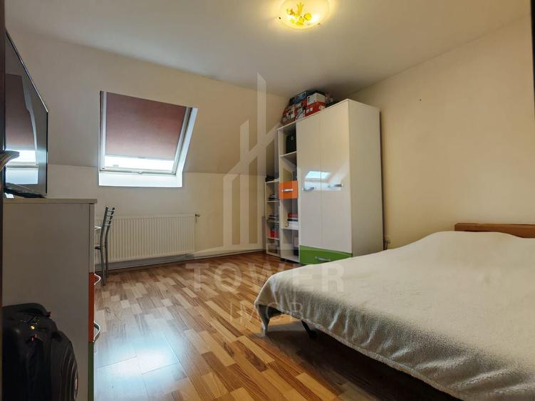 Apartament cu 4 camere decomandat în Turnișor