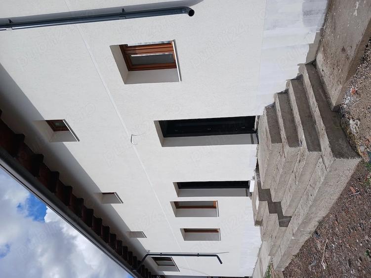 Casă cu Teren 250 Mp în Giarmata