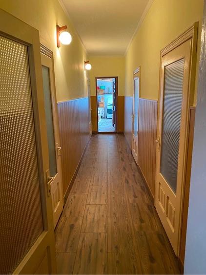Casă cu 4 camere cu Teren 972 Mp în Săbăoani