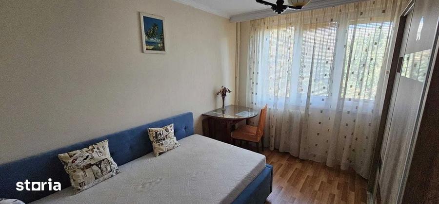 Apartament cu 4 camere în Ghencea