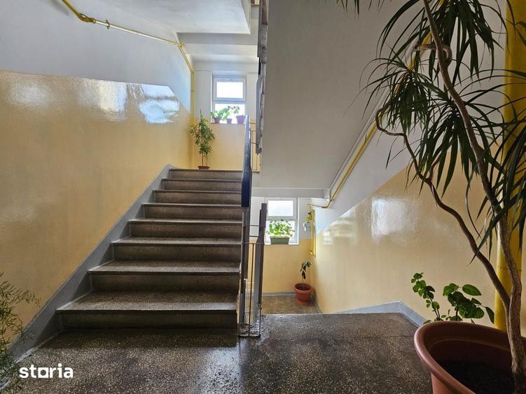 Apartament 2 camere de inchiriat Poarta 6 bloc turn / Constanta - 3