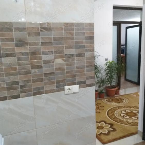 Casă cu 5 camere cu Teren 505 Mp în Câmpinița