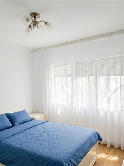 Apartament cu 2 camere decomandat, mobilat în Spital