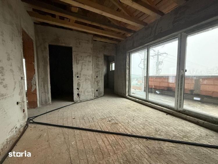 Casă cu 4 camere cu Teren 700 Mp în Chinteni