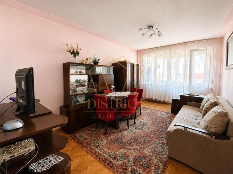 Apartament cu 2 camere semidecomandat în Dâmbovița