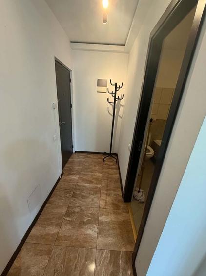 Inchiriez apartament 2 camere - 4