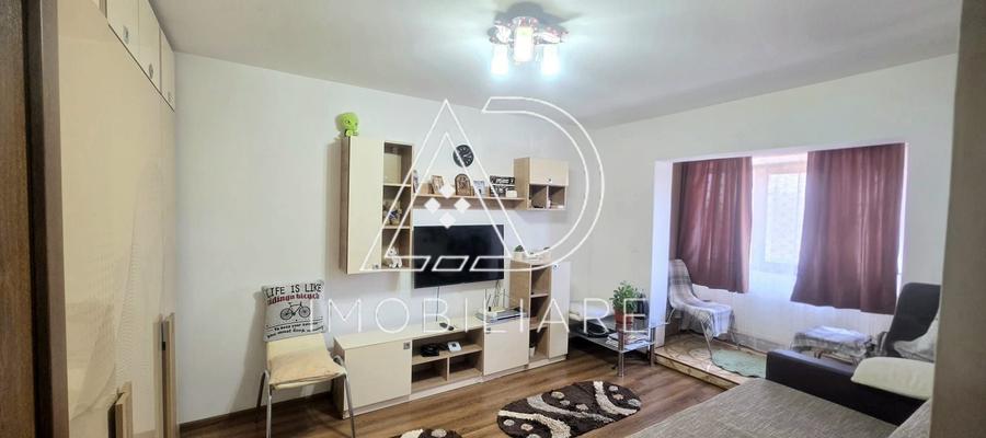 De vânzare garsonieră Rovinari, etaj 2 - 5