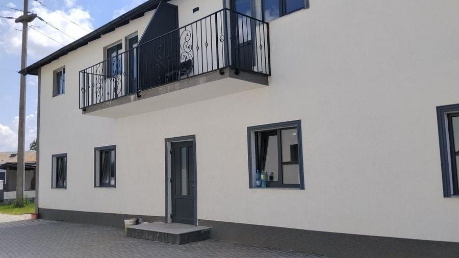 Apartament cu 3 camere în Humulești