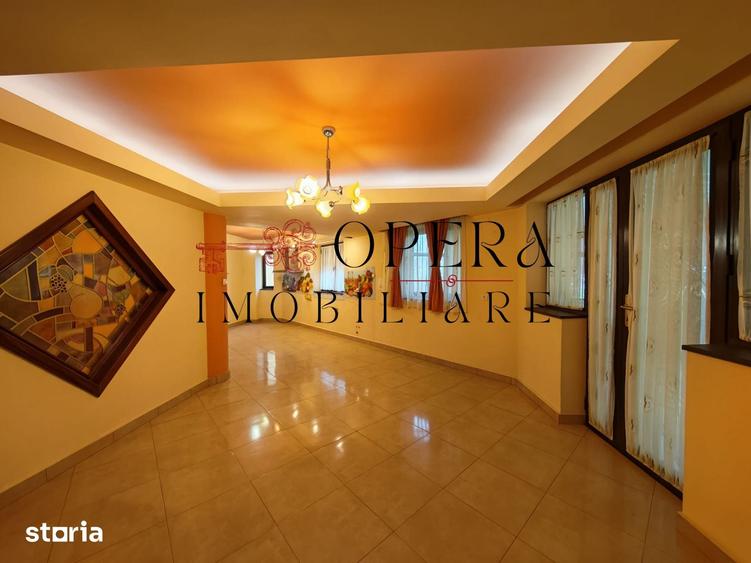 Casă cu 10 camere cu Teren 1861 Mp în Popas Păcurari