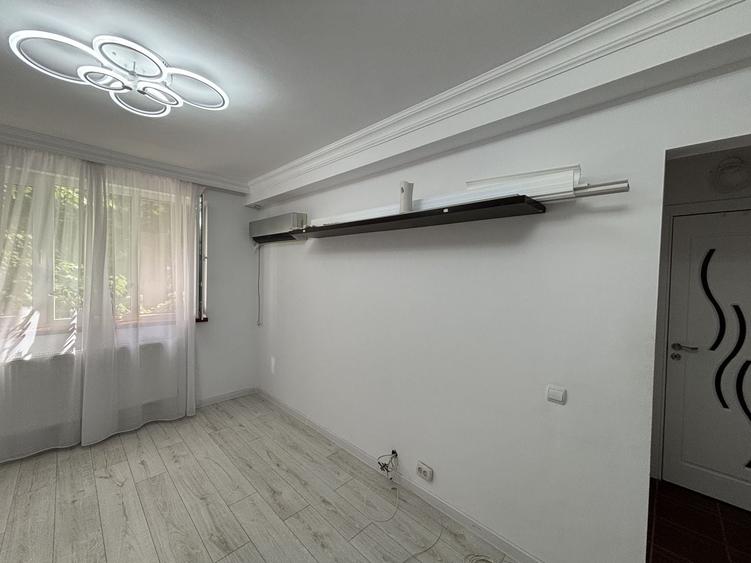 Apartament cu 3 camere semidecomandat, mobilat în Theodor Pallady