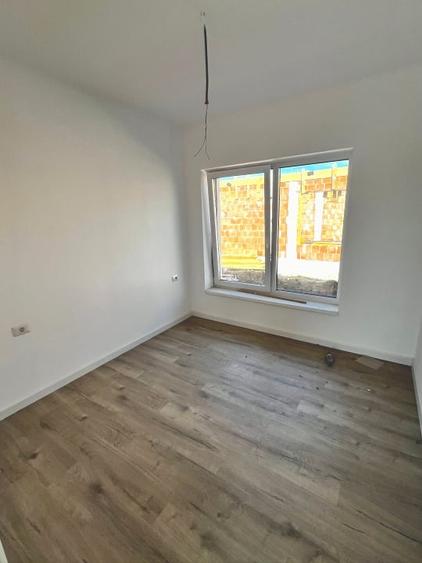 Casă individuală cu 4 camere cu Teren 485 Mp în Cetate